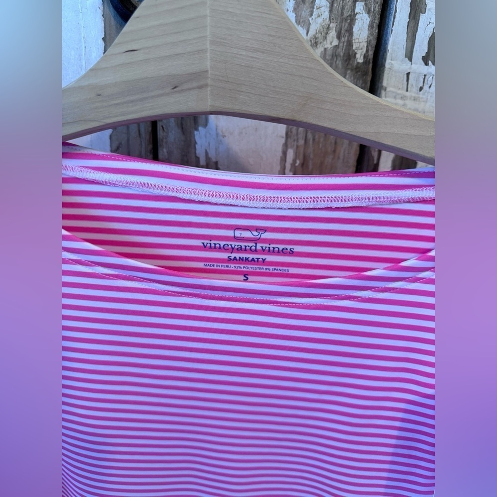 Vineyard Vine Striped Sankaty Boatneck top NWT Malibu Pink size small - Picture 5 of 9
